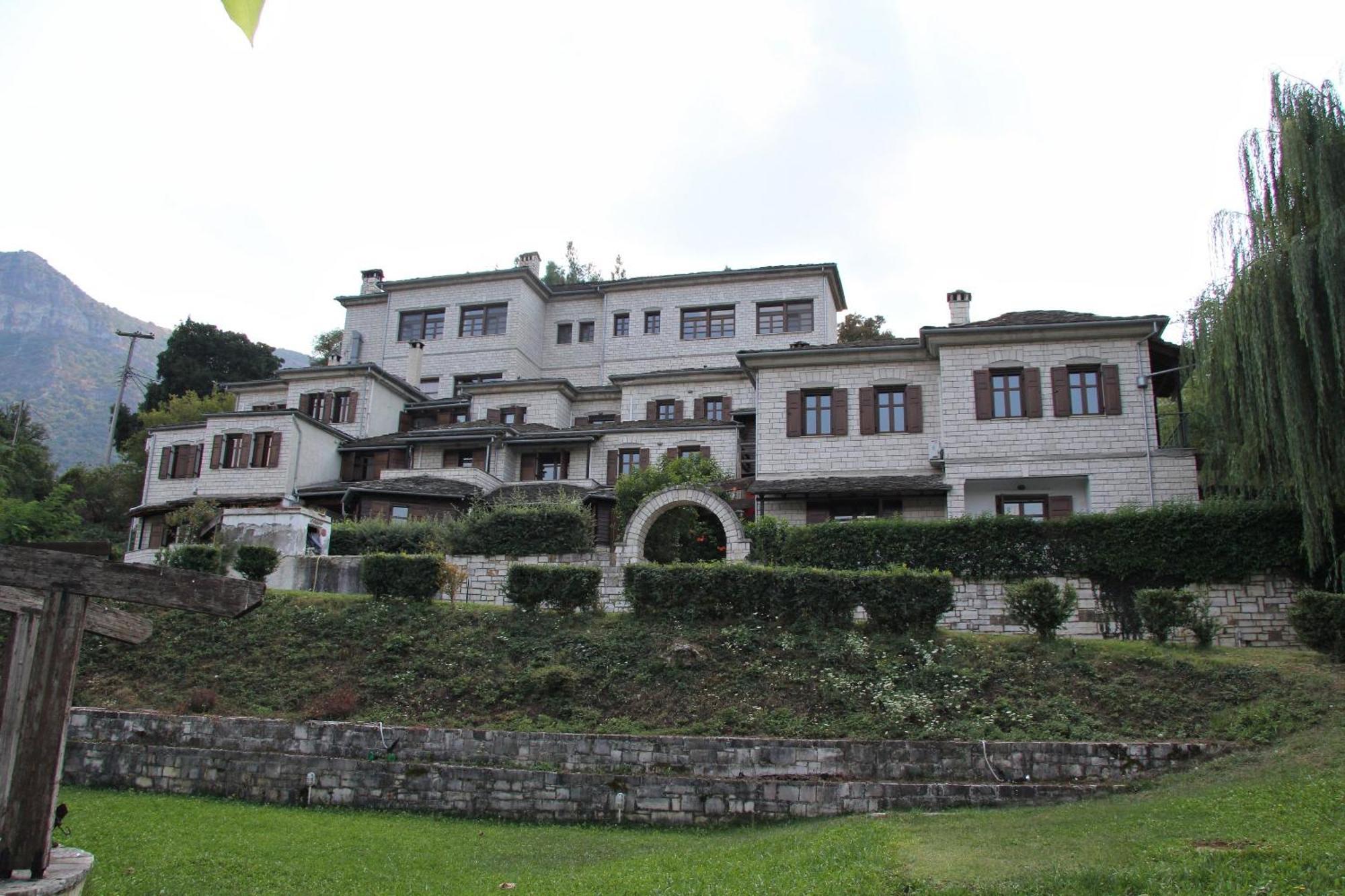 Hotel Taxiarches Aristi Dış mekan fotoğraf